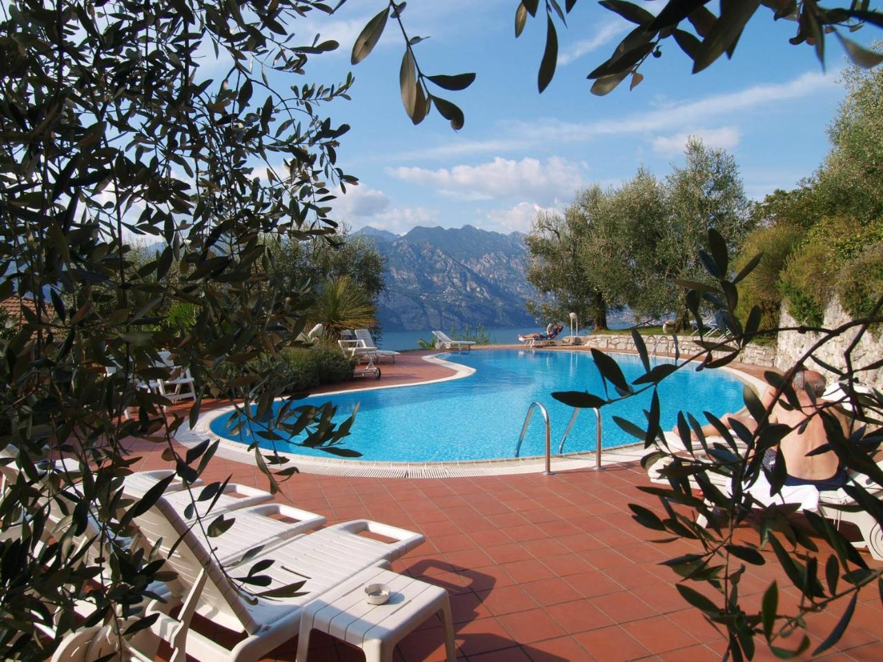 Hotel Bellavista Malcesine Bagian luar foto